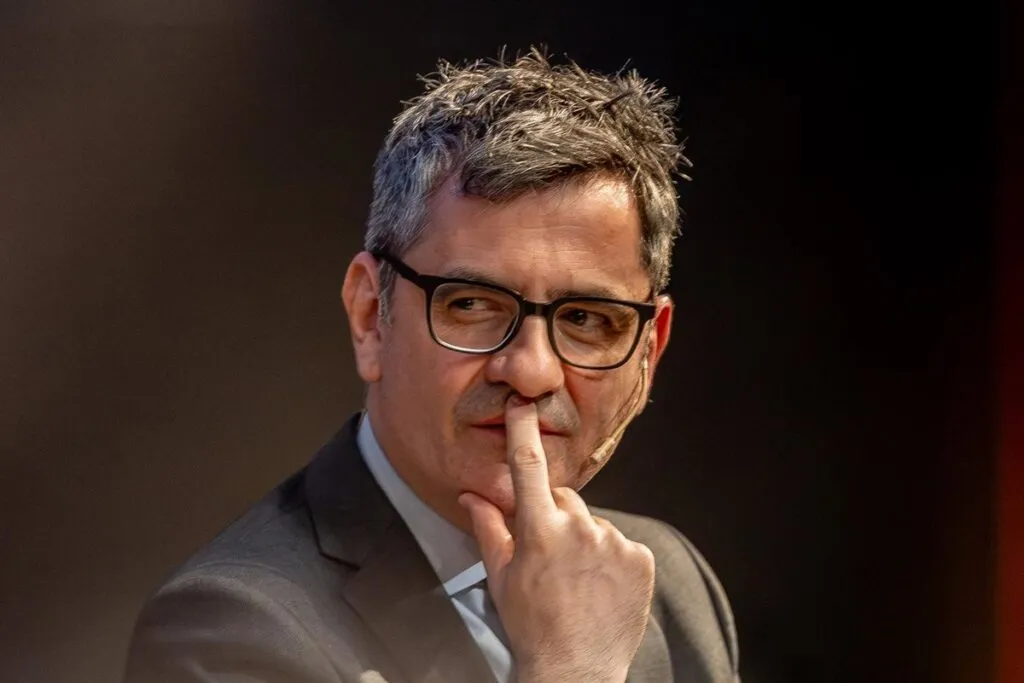 El CGPJ archiva cuatro quejas de particulares contra el juez Peinado pero mantiene abiertas dos presentadas por Bolaños