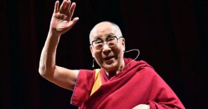 El Dalai Lama respalda el mensaje del Papa e insta a la paz en Oriente Próximo y en Ucrania