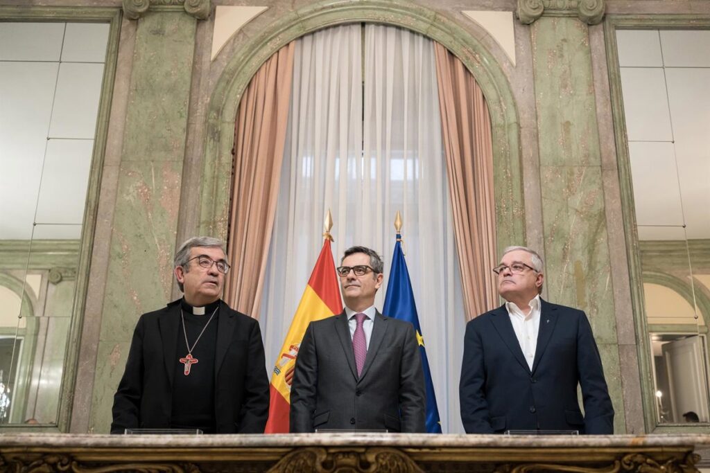 El Gobierno y la Conferencia Episcopal firman este lunes el acuerdo para reparar a víctimas de abusos prescritos
