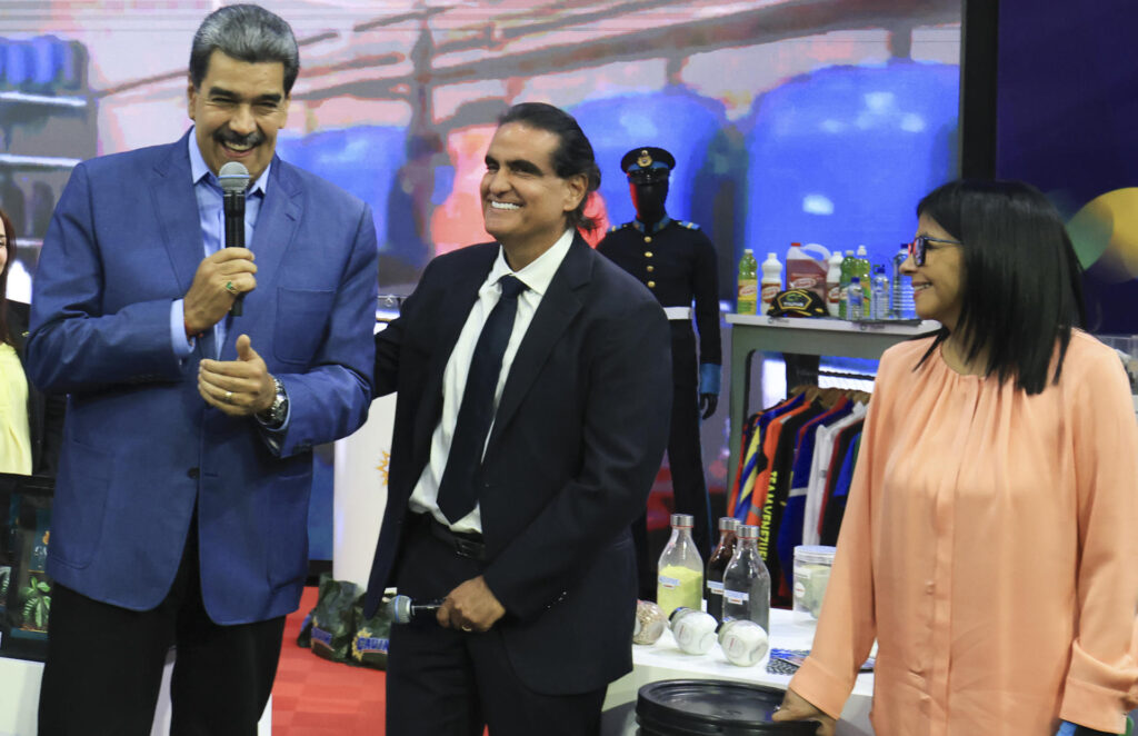 El Nuevo Herald: El recuerdo de Maduro se esfuma rápidamente mientras el chavismo pasa la página