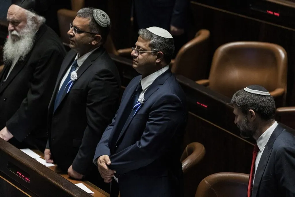 El Parlamento israelí aprueba la nueva ley de pena de muerte que se aplica solo a palestinos