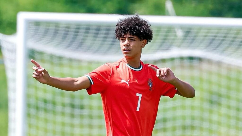 El hijo de Cristiano Ronaldo entró en la órbita del Real Madrid y podría seguir sus pasos