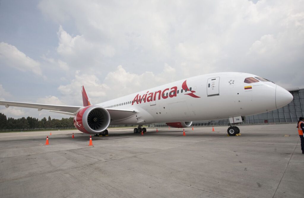 El incidente en pleno vuelo por el que Avianca demandará a un influencer