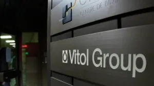 El operador de Vitol, Addison, arquitecto del acuerdo de exportación entre EE.UU. y Venezuela, se prepara para retirarse, según Reuters – AlbertoNews