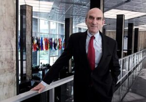 Elliott Abrams: Rodríguez Zapatero es, en el caso de Venezuela, una persona sin sentido moral