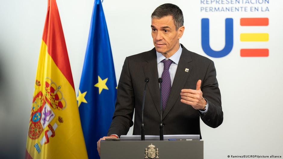 España anuncia plan para amortiguar el impacto de la guerra