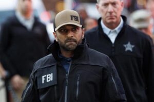 Exagentes del FBI demandan a la Administración Trump por una ‘campaña de represalias’