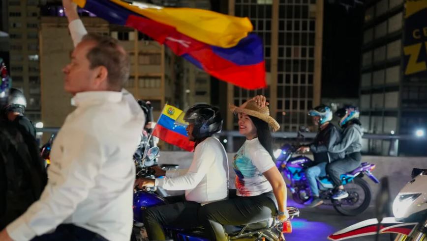 Expresos políticos Juan Pablo Guanipa y María Oropeza sostuvieron una reunión virtual con Rick Scott