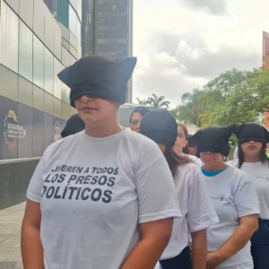 Familiares de presos políticos protestan en Caracas contra la «tortura psicológica» en las cárceles