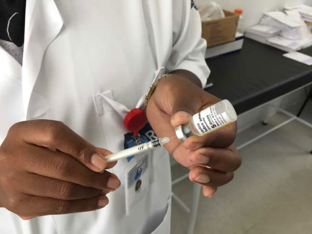 Fiebre amarilla en Venezuela: infectóloga aclara que una sola vacuna protege de por vida
