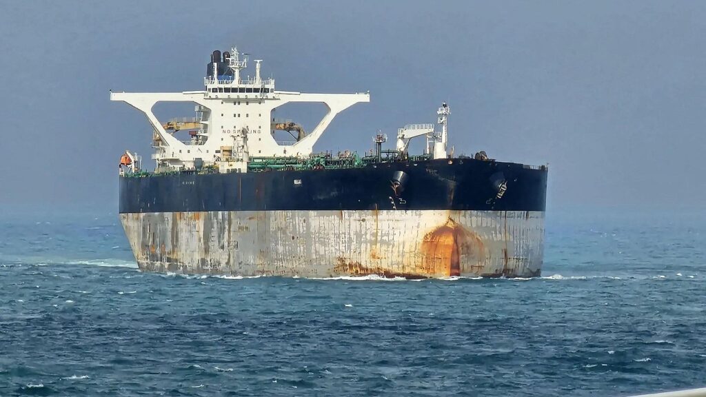 Francia intercepta un petrolero sospechoso de ser de la flota fantasma rusa - AlbertoNews