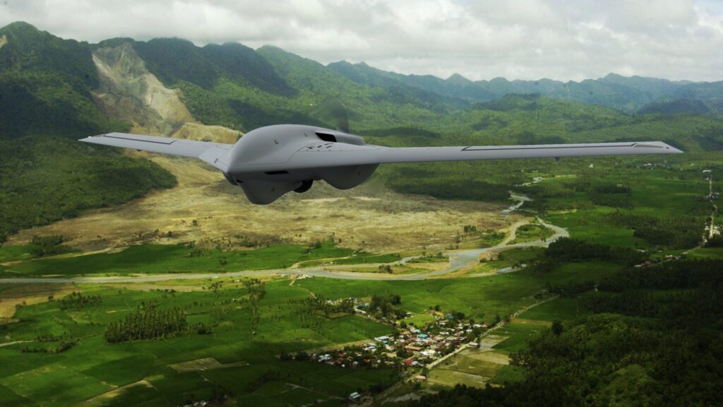 Fury: el dron que vuela a 700 km/h y es tan poderoso que inquieta a toda la industria militar (VIDEO)