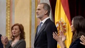 GUERRA IRÁN | Felipe VI expresa al príncipe Bin Salman la solidaridad de España por los ataques sufridos por Arabia Saudí