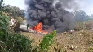 «Hay que averiguar por qué se le ocurrió a Duque comprar una chatarra»: Petro sobre la catástrofe del avión militar