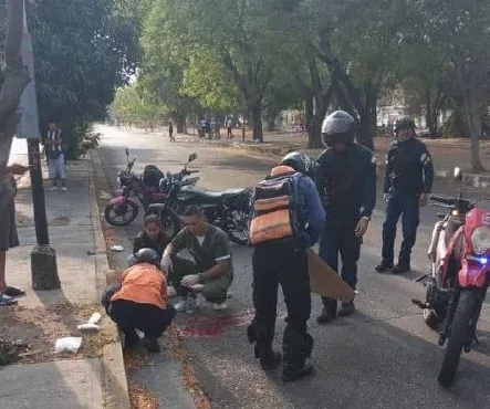 Hombre perdió su pierna tras ser arrollado por una motocicleta