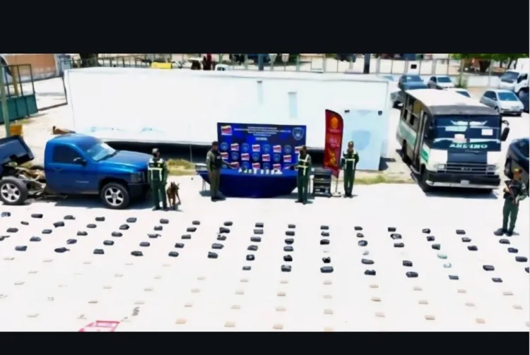 Incautan 446 panelas de marihuana en Falcón