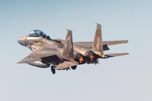 Israel lanza «una oleada de ataques simultáneos» contra Teherán y otras zonas de Irán | europapress.es