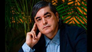 Jaime Bayly presenta Los golpistas sobre la asonada de 2002