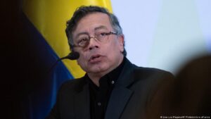 Justicia de EEUU investiga al presidente de Colombia