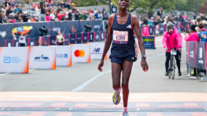 La AIU sanciona cinco años a un ganador del Maratón de Nueva York y suspende a una medallista europea