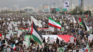 La cautela de los hutíes ante la guerra con Irán