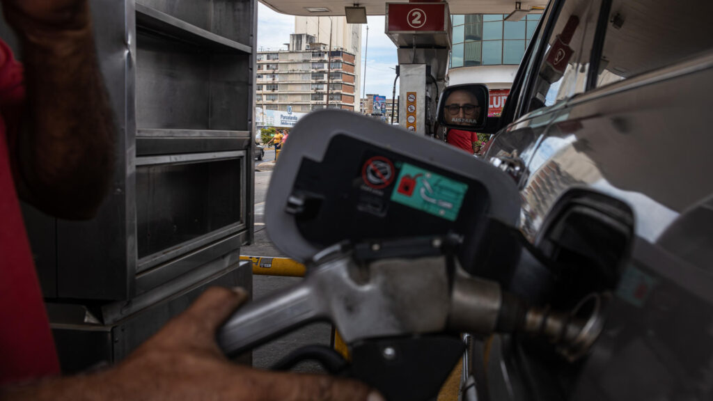 Las tres medidas con las que Trump intenta frenar la escalada del precio de la gasolina - AlbertoNews