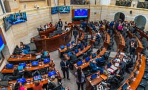 Los partidos de Gustavo Petro y Álvaro Uribe serán las principales fuerzas del Senado colombiano