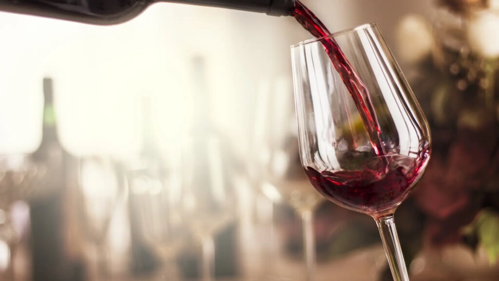 Los vinos por menos de 10 euros que recomienda el sumiller de un restaurante con 2 Estrellas Michelin