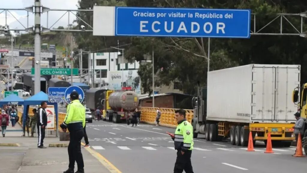Misa en frontera entre Ecuador y Colombia implora diálogo para resolver guerra comercial - AlbertoNews