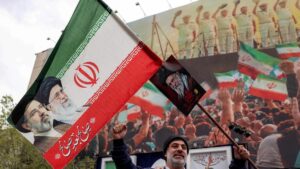 ORIENTE PRÓXIMO | El Ejército de Irán niega un acuerdo con Trump y advierte de que el petróleo seguirá caro | elperiodico.com