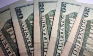 Precio del dólar del 20 de marzo sube más de 3,5 bolívares