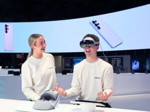 Samsung convertirá todas sus operaciones en fábricas impulsadas por IA para 2030