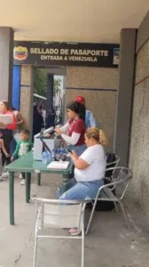 Sigue activo punto de vacunación contra la fiebre amarilla en la aduana de San Antonio