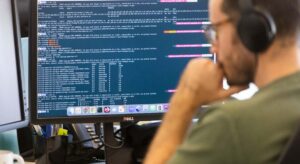 Softonic superó los 24 millones de sesiones en España durante 2025