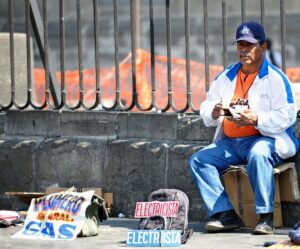 Tasa de desempleo se elevó a 2.6% en febrero