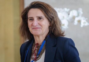 Teresa Ribera contradice a Von der Leyen y advierte que es «muy peligroso» abrir un debate que «parece cuestionar el derecho internacional»