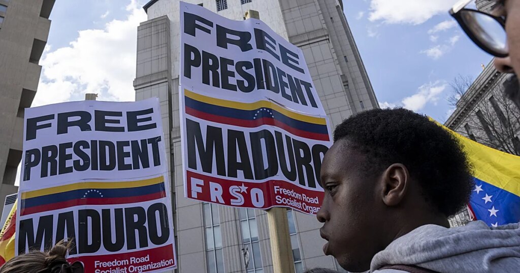Trump dice que se van a abrir nuevos casos penales contra Maduro