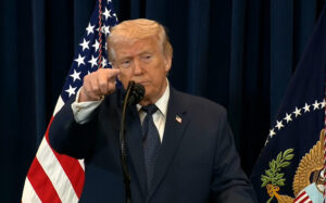 Trump prevé retirada de EE.UU. de Irán «en dos o tres semanas» tras golpear su programa nuclear – AlbertoNews
