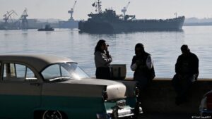 Un petrolero de Hong Kong también lleva combustible a Cuba