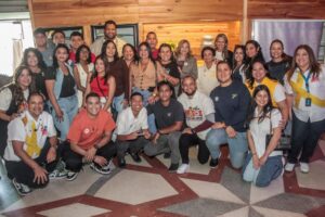“Una Tarde de Héroes”: Jóvenes sobrevivientes de cáncer comparten sus historias de vida