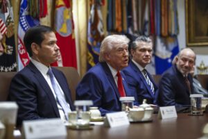 VIDEO: Trump reportó ingresos multimillonarios por acuerdos con Venezuela