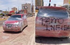 VIDEO: maracucho acabó con el carro envuelto en papel adherente por "PERRO INFIEL"