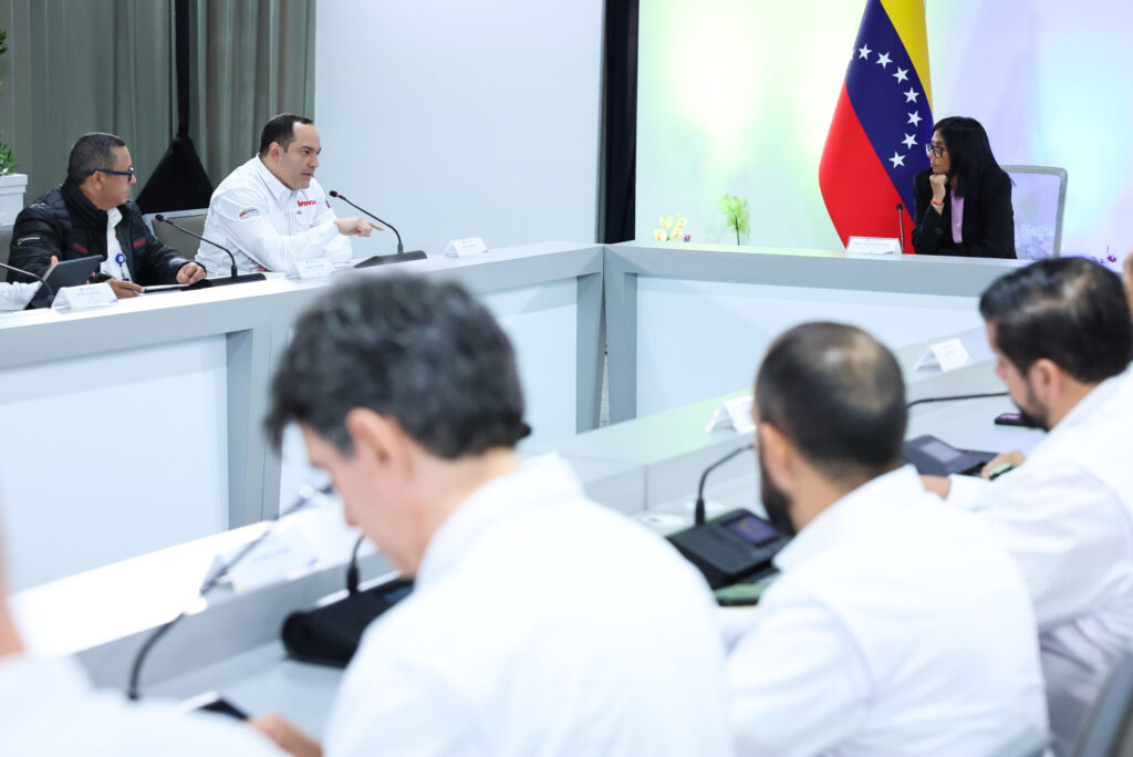 Venezuela avanza en su hoja de ruta para establecer alianzas de producción petrolera - AlbertoNews