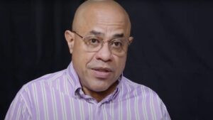 Vladimir Villegas confirmó su postulación para el cargo de Defensor del Pueblo (Video)