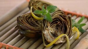 por qué deberías cocinar siempre las alcachofas al horno a partir de ahora