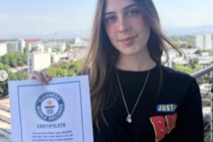 "Lo llevo dentro": Una fanática rompió un récord Guinness para demostrar su fanatismo por Justin Bieber