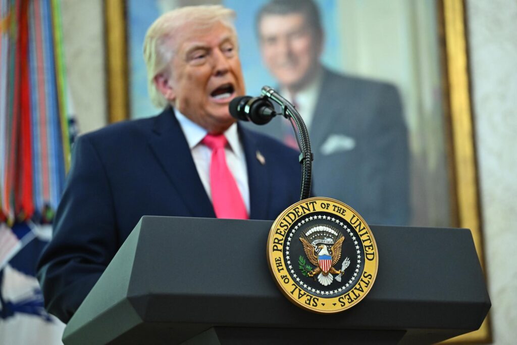 "Pónganse serios", el nuevo ultimátum de Donald Trump al régimen iraní