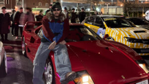 sorprendente aparición con un Ferrari F40 en el mítico parking japonés de Daikoku