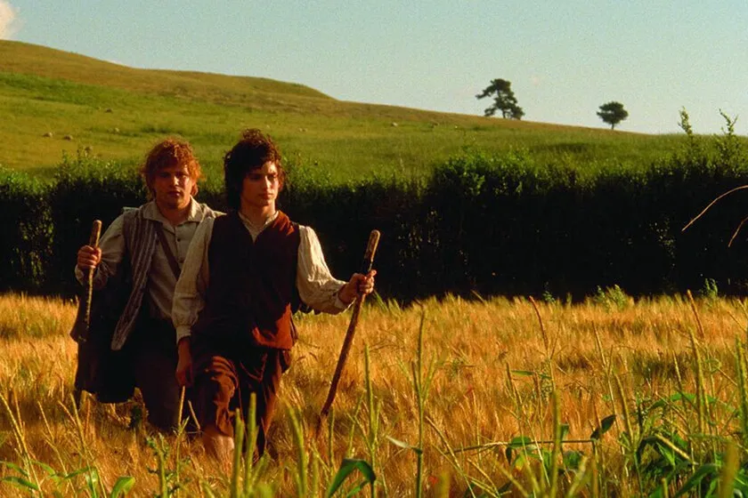 ¿Cuántos kilómetros recorrieron Sam y Frodo en El Señor de los Anillos para destruir el Anillo Único?