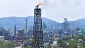 ¿Por qué EE. UU. permite que India compre petróleo ruso?